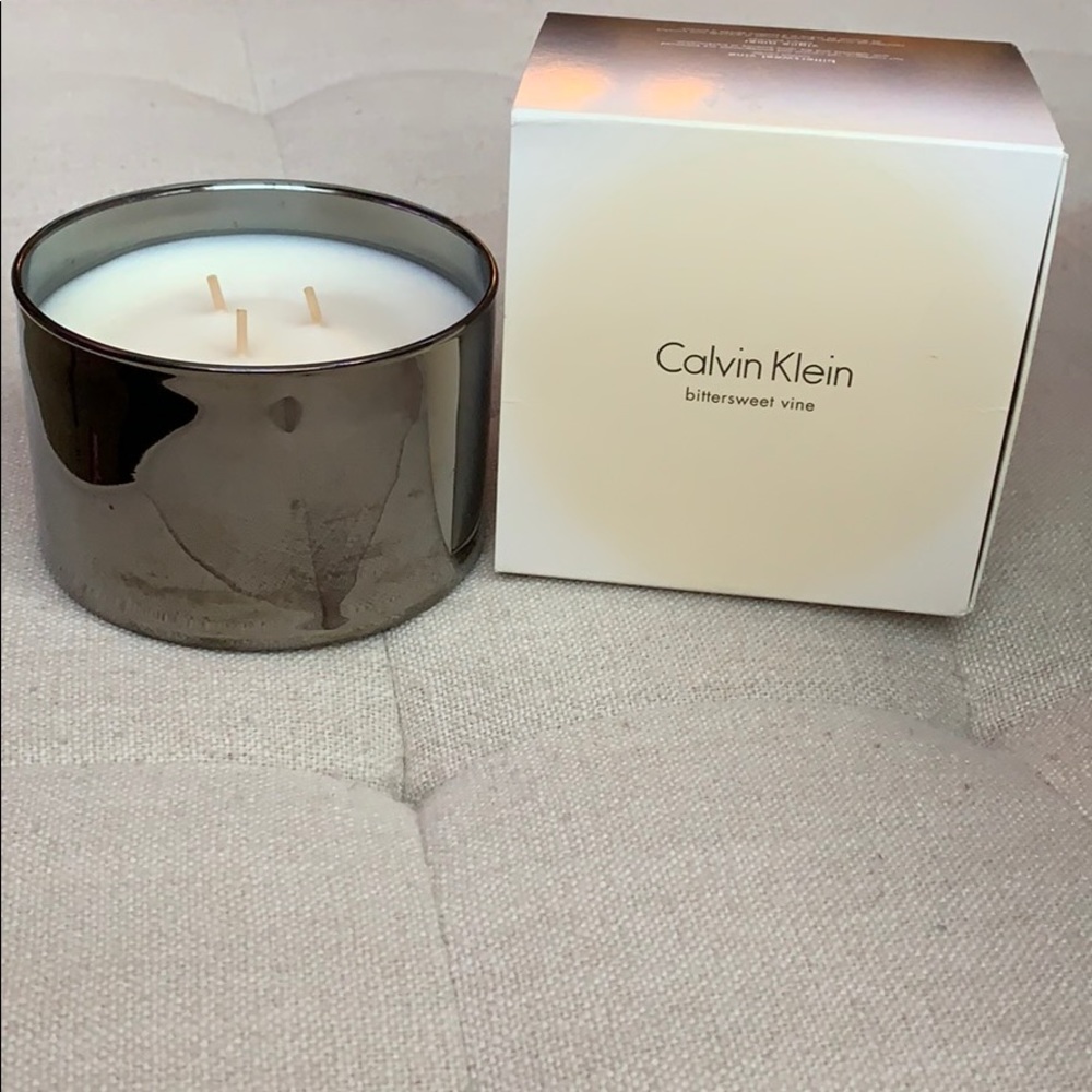 Calvin Klein candle 16.5oz Brand New! ✨